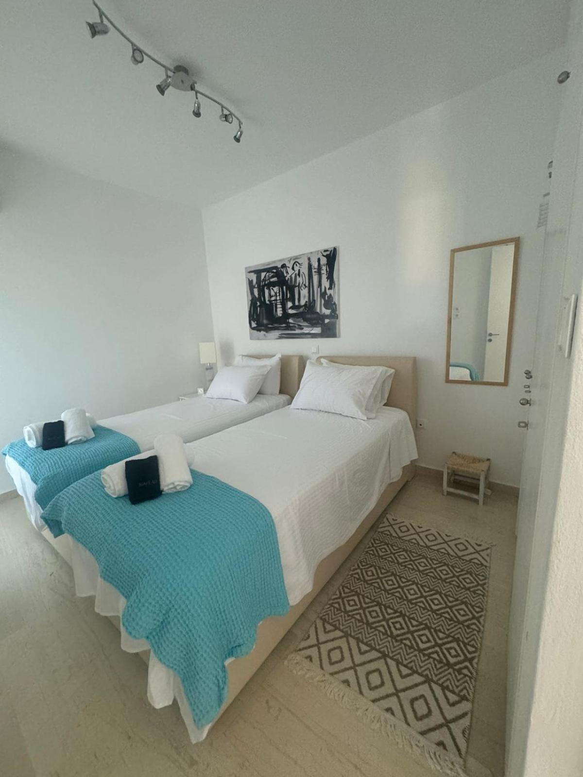 Apartment Artist